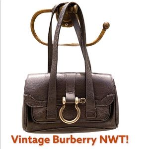 RARE! Burberry Horse Bit Bag NWT! Retails $495
